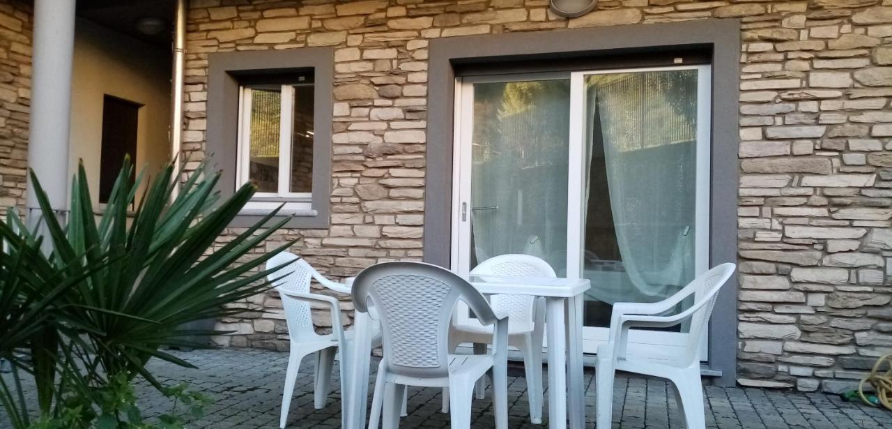 Residence Alessandra Supervacanza House - Domaso Exterior foto